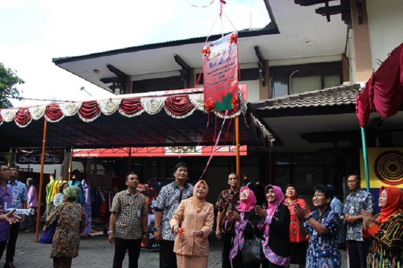 Pasar Murah dalam rangka menjelang Hari Raya Idul Fitri